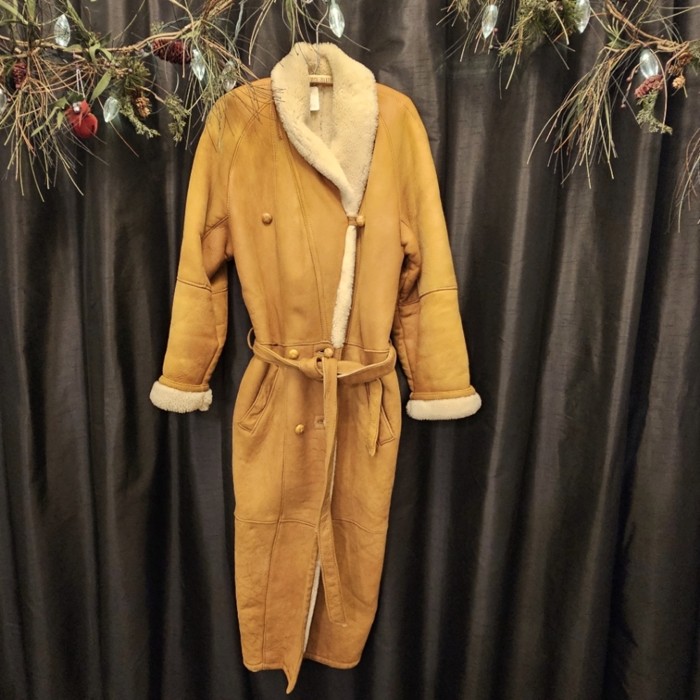 Genuine shearing heavy Winter coat